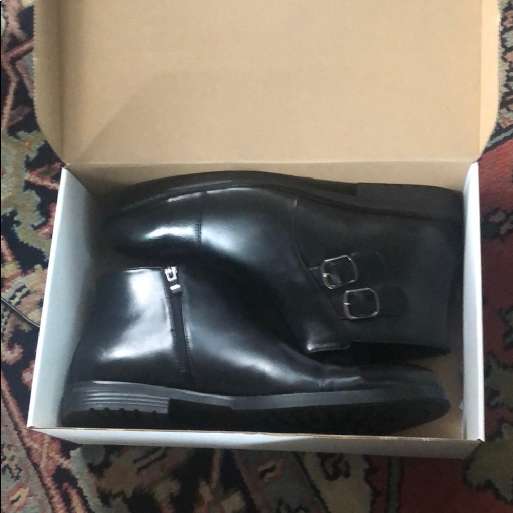 Men’s leather boots
